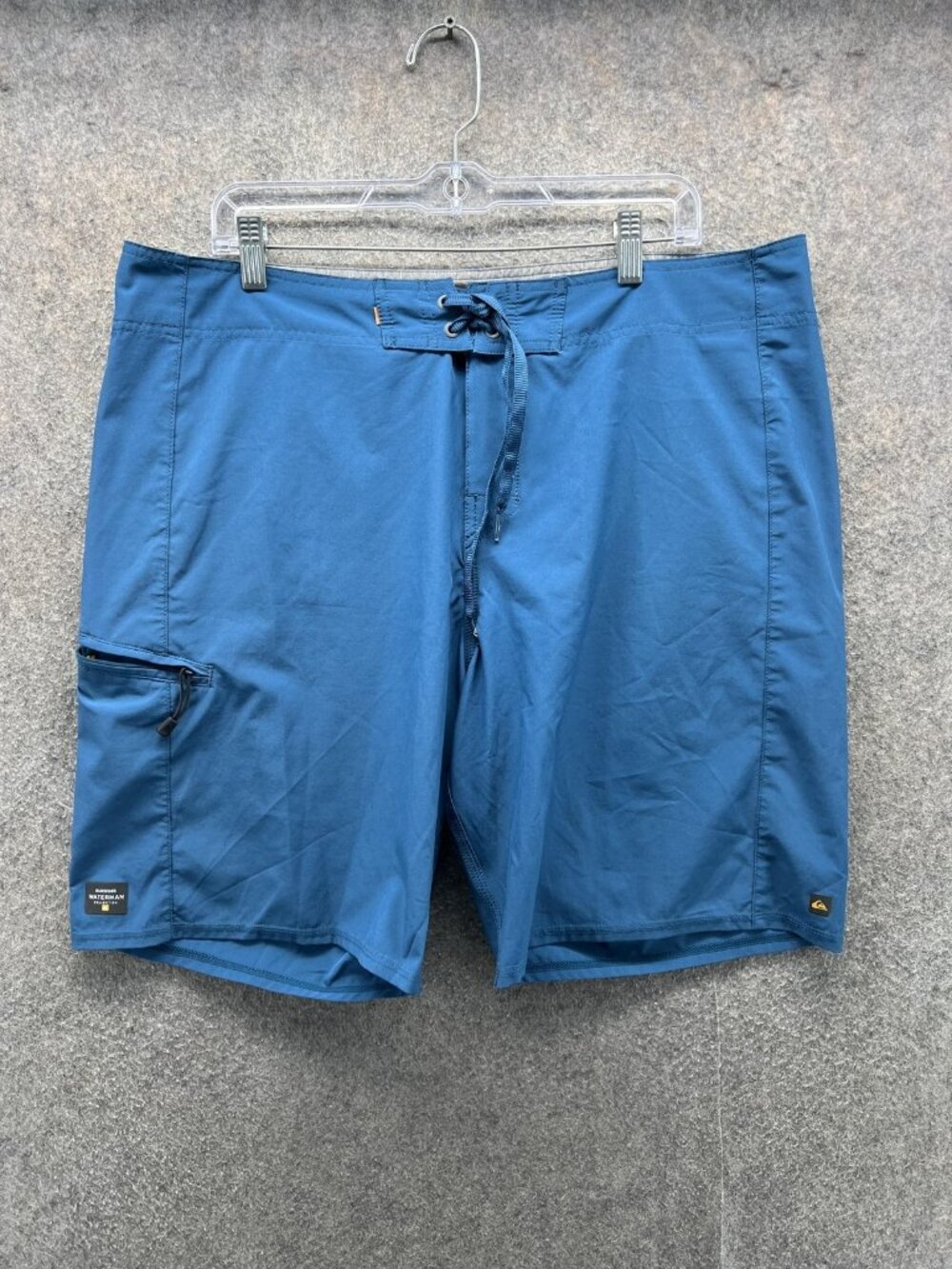 Quiksilver Waterman Swim Trunks Mens 38 Blue Stretch Board Shorts Zip Pocket